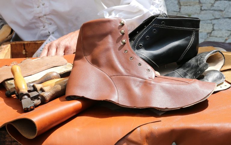 Nelibar 5 shoemaker g531a024fc 1920